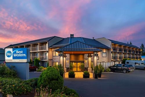 Best Western Northgate - Best Hotels with Free Breakfast in Victoria & Vancouver Island
