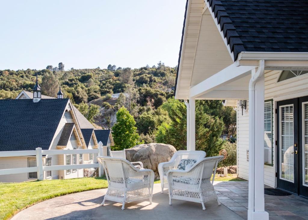 Hounds Tooth Inn - Best Hotels in California
