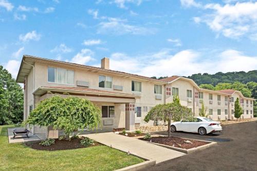 hotels with suites in Pittsburgh