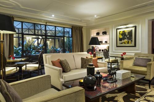 Francois 1er - Best Hotels in Paris