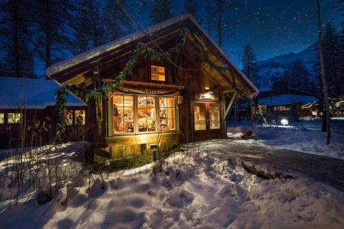 Sleeping Lady Mountain Resort - Best Hotels in Leavenworth, WA