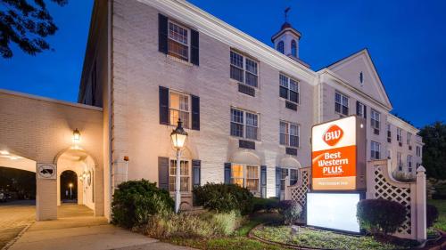 Best Western PLUS Morristown Inn