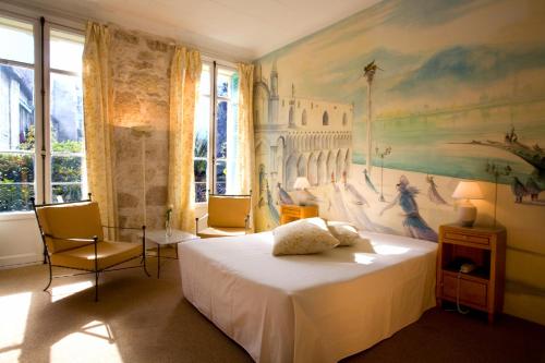 Le Windsor, Jungle Art Hotel - Best Hotels in Nice