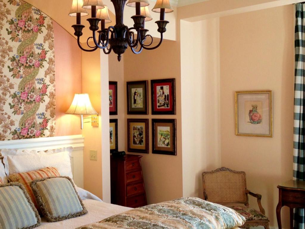 Kingsbrae Inn - Best Hotels in New Brunswick