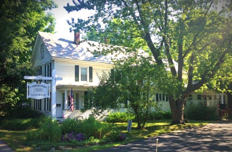 Carriage Barn Inn - Best Hotels in New Hampshire