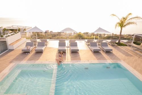 Midenza Seaside & Nature Retreat