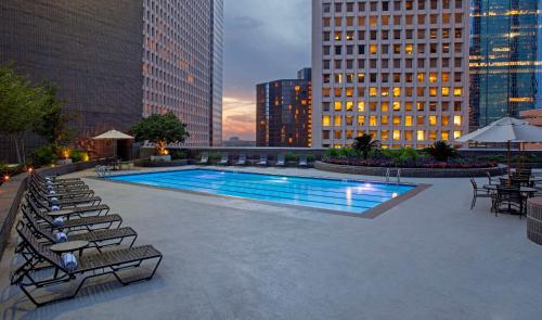 Hyatt Regency Houston Downtown - Best Pet-Friendly Hotels in Houston, TX