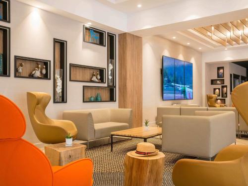 Novotel Nice Arenas Aeroport - Best Hotels with Airport Shuttle Service in Nice