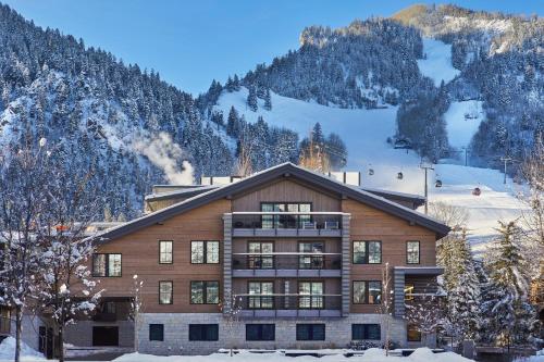 W Aspen - Ski Hotels in Colorado