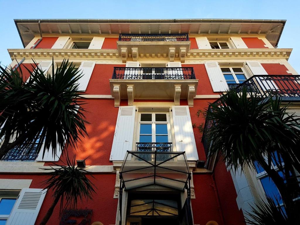 Hôtel & Espace Bien-être La Maison du Lierre - Best Hotels in Biarritz