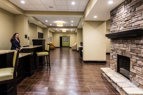 Staybridge Suites Atlanta Airport - Best Hotels with Free Breakfast in Atlanta, GA