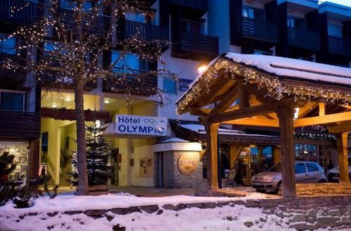 Madame Vacances - Hôtel Courchevel Olympic - Best Hotels with Airport Shuttle Service in France