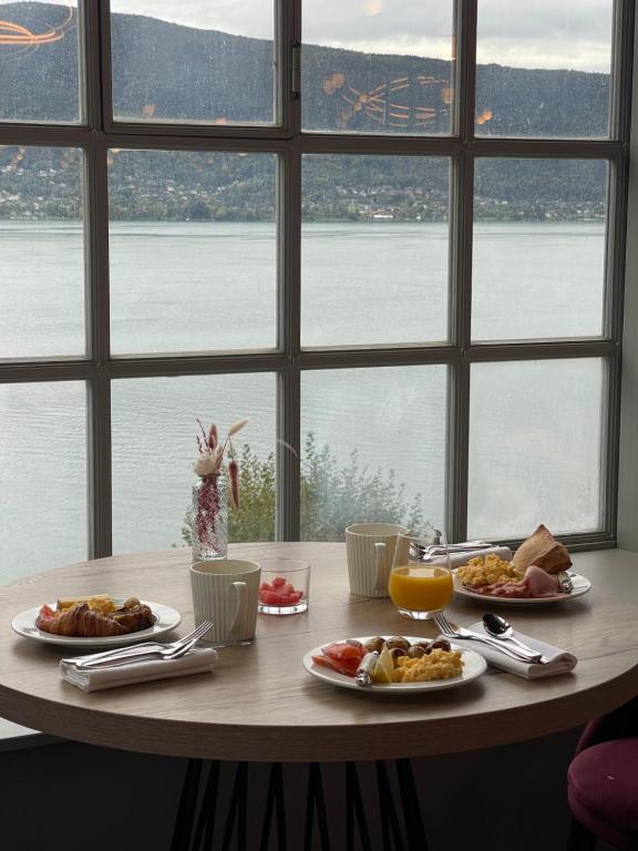 Le Palace De Menthon - Best Hotels on Lake Annecy