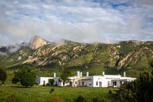 Casa del Gavilan Historic Inn - Best Hotels in New Mexico