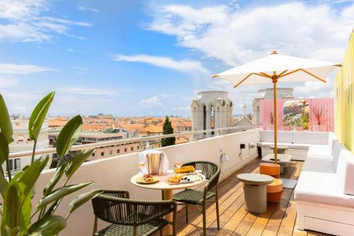 Mercure Nice Centre Notre Dame - Best Pool Hotels in Nice