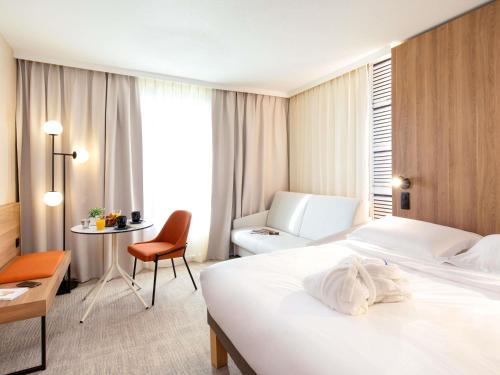 Mercure Aix en Provence Beaumanoir - Best Parking Hotels in Aix-en-Provence