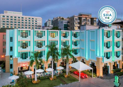 Wave Hotel Pattaya