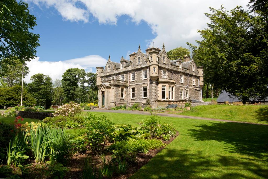 Crookston House B&B - Best Hotels in Scotland