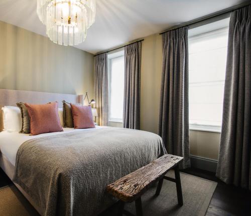 Blonde Hedgehog - Best Hotels in Alderney