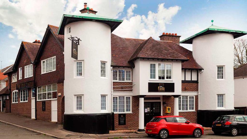 The Old Castle Hotel - Best Spa Hotels in United Kingdom
