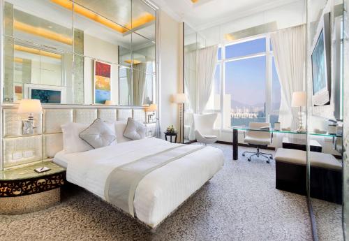 Regal Hongkong Hotel - Best Fitness Hotels in Hong Kong