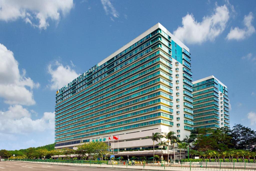 Regal Riverside Hotel - Best Spa Hotels in Hong Kong