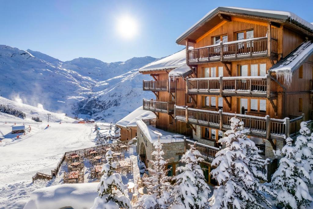 Chalet Hotel Kaya - Best Hotels in Haute-Savoie