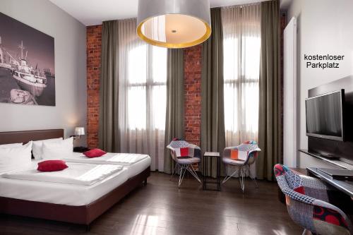 Hotel Volksschule - Best Hotels in Hamburg