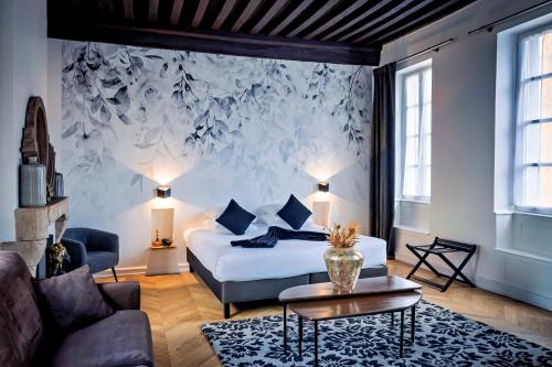 Maison Philippe Le Bon Hôtel, Restaurant & Bar le 19 - Best Hotels in Dijon