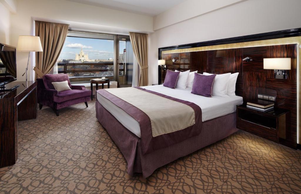 Crowne Plaza Moscow World Trade Centre, an IHG Hotel