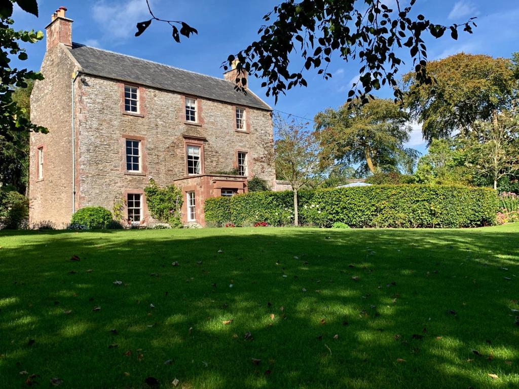 The Ghillie - Best Hotels in Melrose