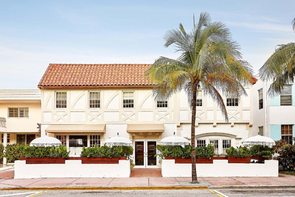 Life House, South of Fifth - Hotels with Suites in Miami