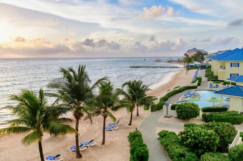 Wyndham Reef Resort, Grand Cayman - Best Beach Hotels in Cayman Islands