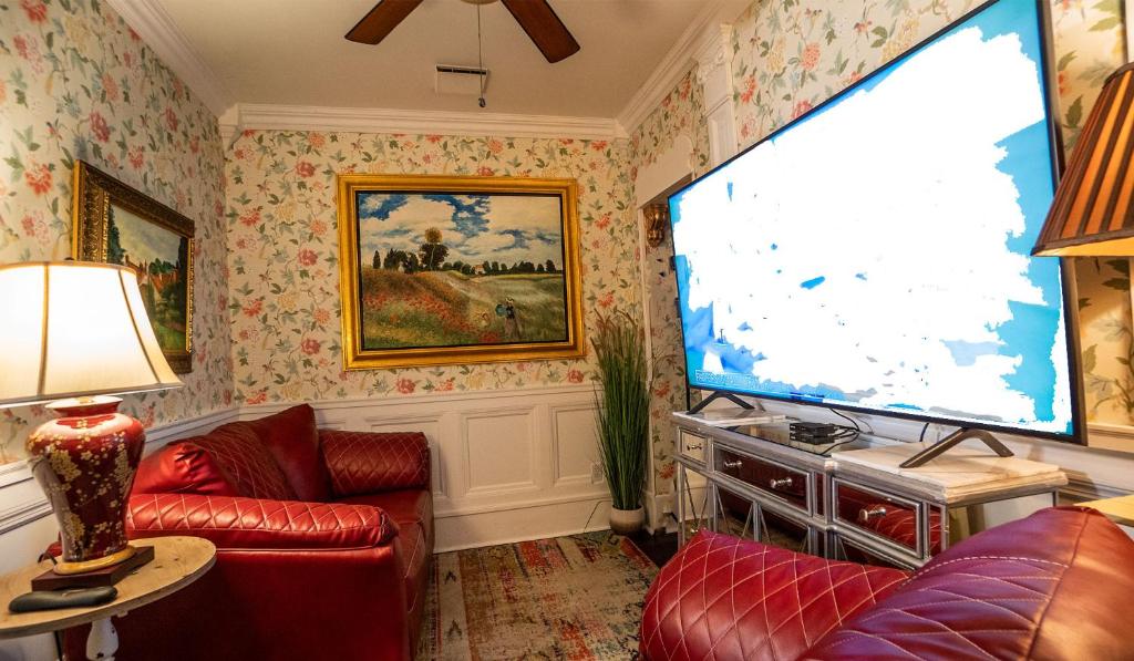Casablanca Inn on the Bay - Best Pet-Friendly Hotels in St. Augustine, FL