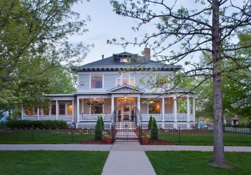 Edwards House - Best Hotels in Fort Collins
