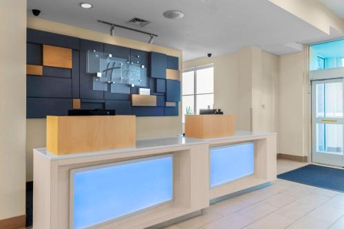 Holiday Inn Express & Suites Leander, an IHG Hotel