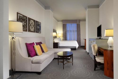 Silversmith Hotel Chicago Downtown - Best Value Hotels in Chicago