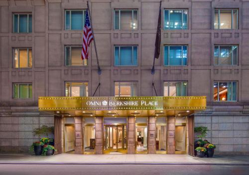 Omni Berkshire Place