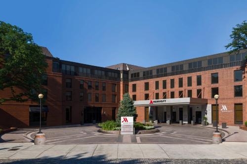 Philadelphia Marriott Old City - Best Marriott Hotels in Pennsylvania