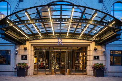 Renaissance Philadelphia Downtown Hotel - Best Pet-Friendly Hotels in Philadelphia, PA