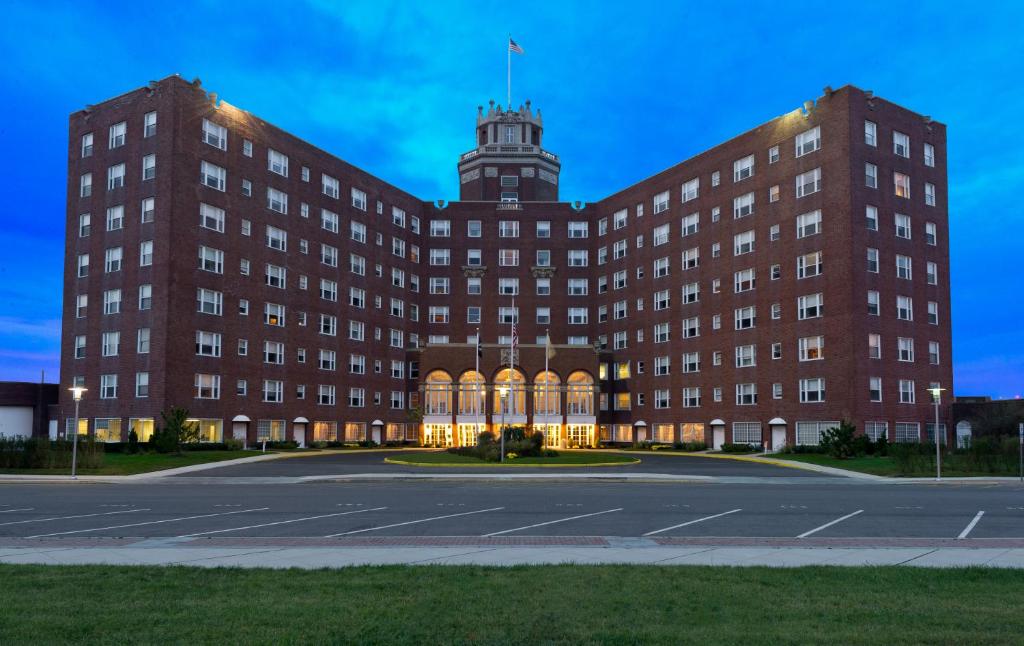 Berkeley Oceanfront Hotel - Best Fitness Hotels in Asbury Park, NJ