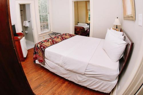 Inn on the Riverwalk - Best Hotels in Texas