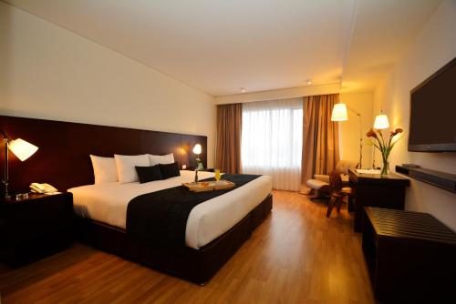 Dazzler by Wyndham Lima Miraflores - Best Business Hotels in Lima
