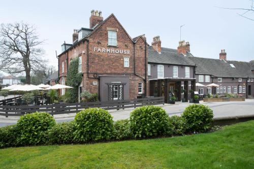 The Farmhouse - Best Hotels in Derby