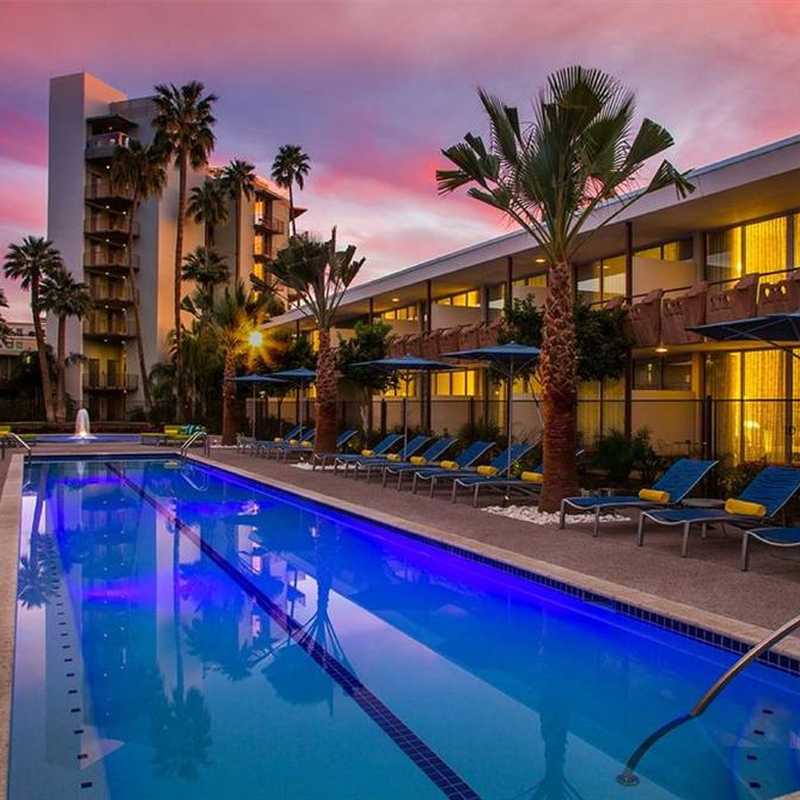Hotel Valley Ho