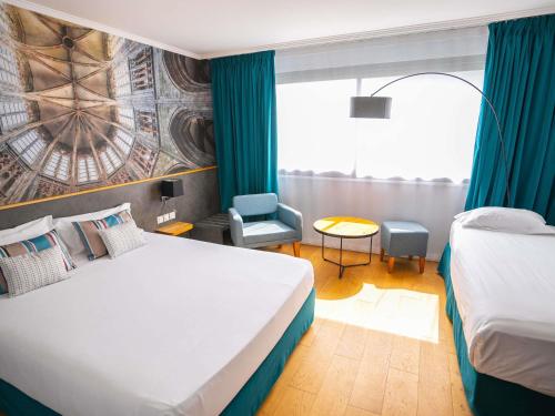 Mercure Mont Saint Michel - Best Parking Hotels in Normandy