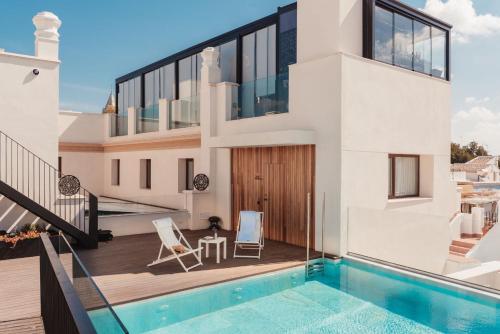Vincci Selección Unuk 5 GL - Hotels with Pools in Seville