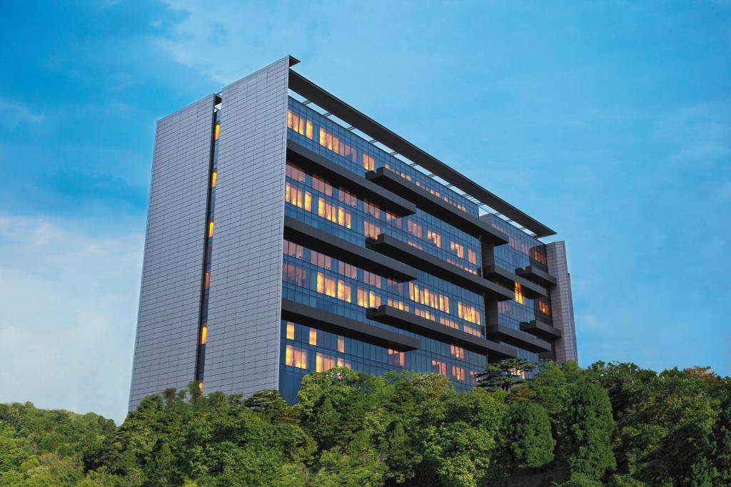 Trident Hyderabad - Best Hotels in Hyderabad