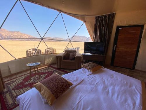 Warm bubbles Wadi Rum