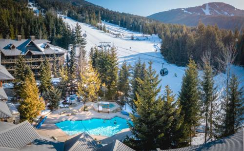 Blackcomb Springs Suites by CLIQUE - Best Business Hotels in Whistler